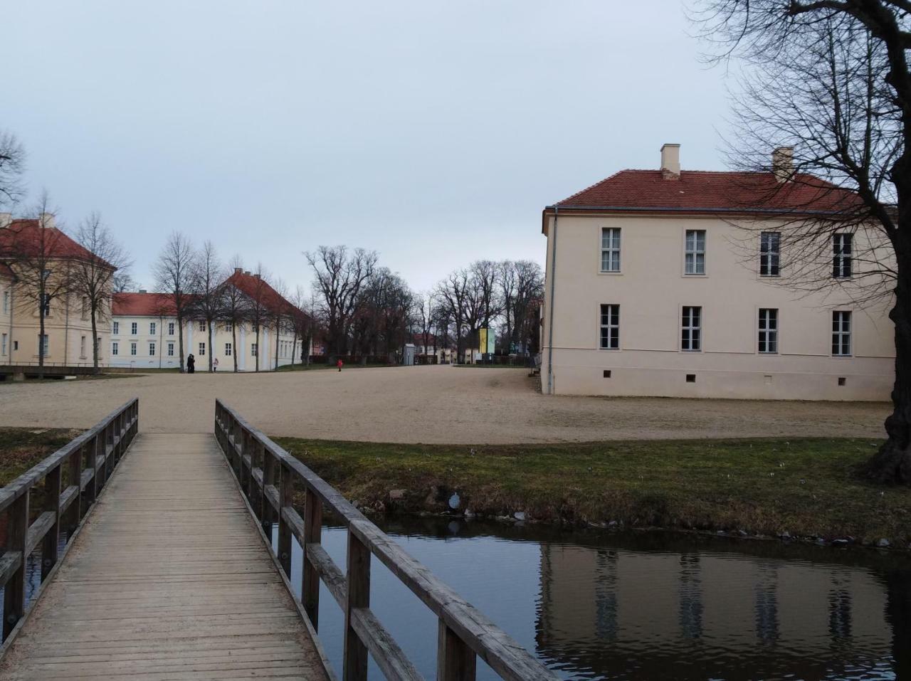 Marstall Im Schlosspark Rheinsberg Extérieur photo